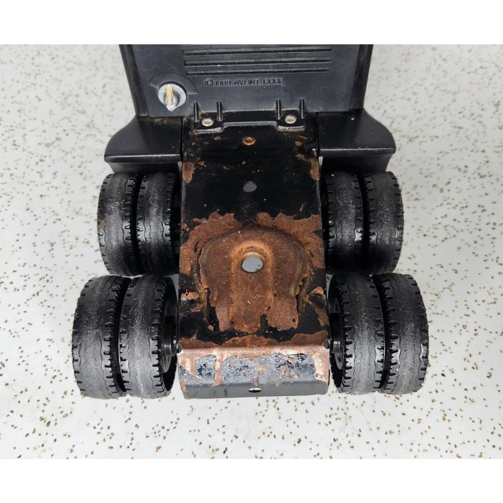 Nylint Sound Machine Road Rumbler Pressed Steel Semi Truck 89 Freightliner Works